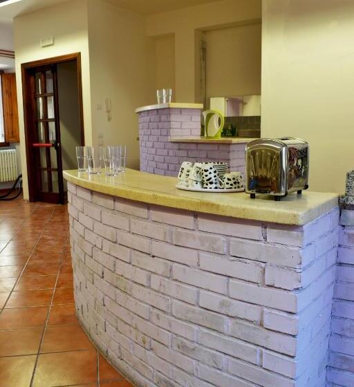 Ostello Del Parco Di Monte Cucco