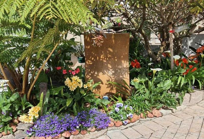 ペンション Amelia S By The Sea