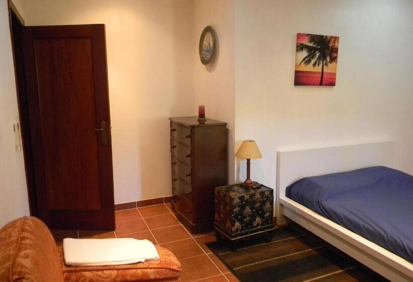 膳宿费 Casa Estrada Da Guia