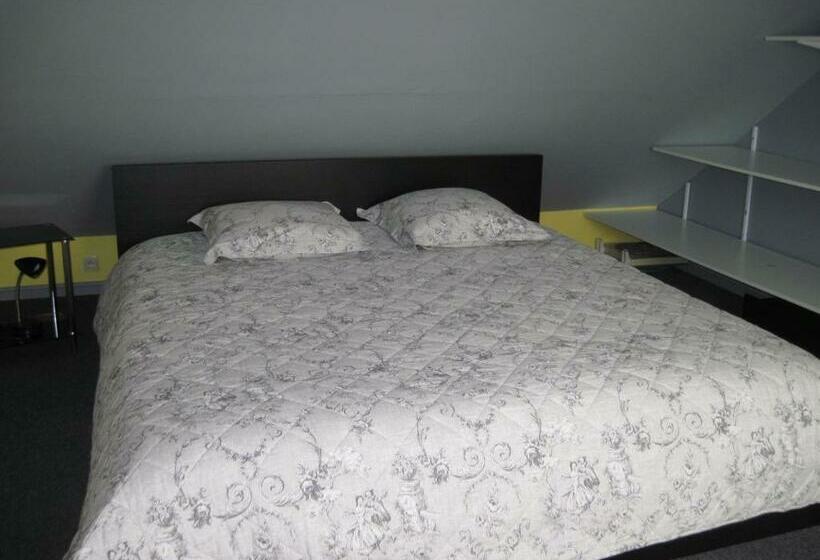 膳宿费 Cathy Et Eric