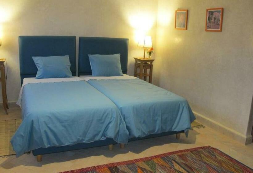 پانسیون Dar Kamango