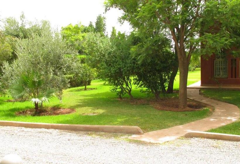 پانسیون Dar Kamango