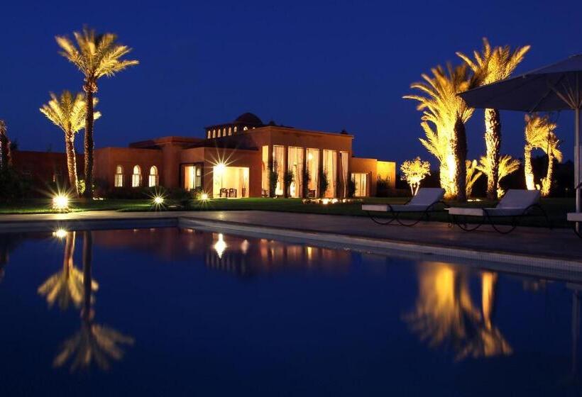 پانسیون Dar Kamango