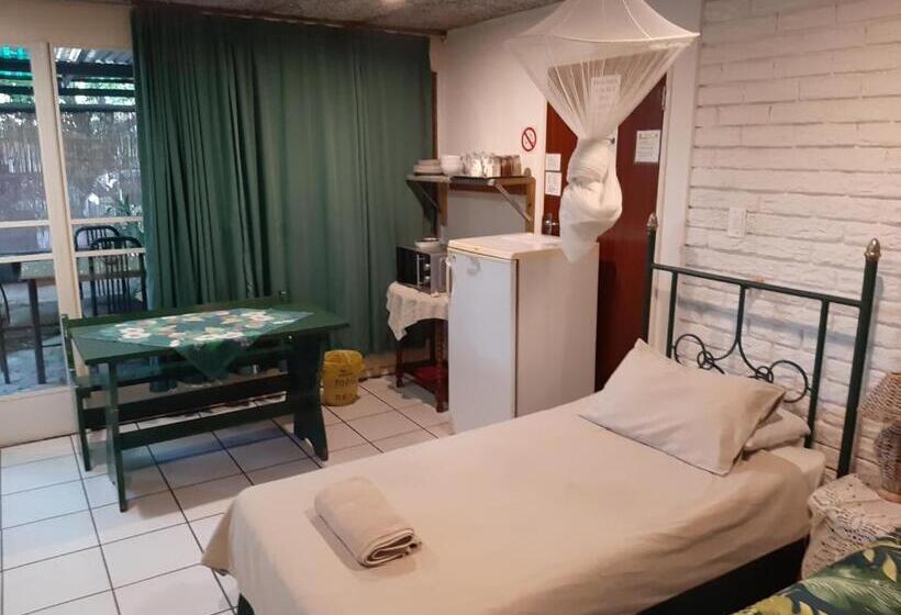 פנסיון Elephant Walk Guesthouse And Back Packers