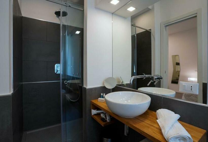 پانسیون Galleria 38