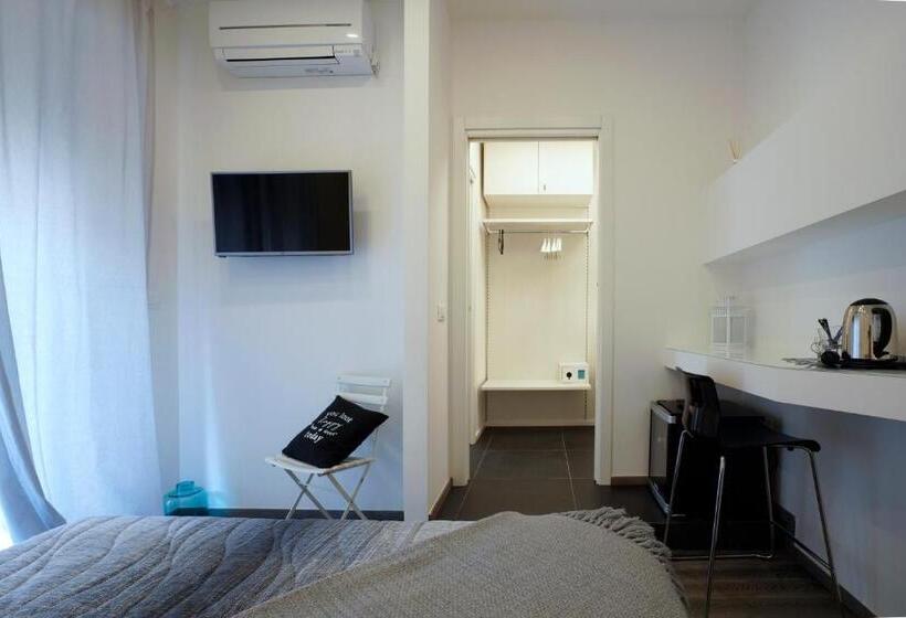 پانسیون Galleria 38