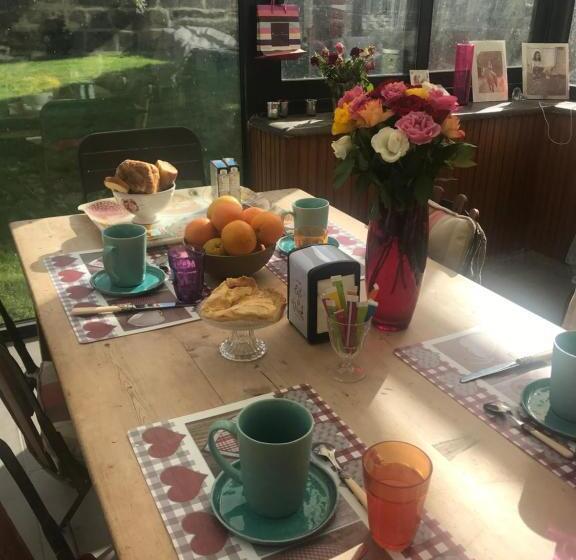 Пансион Les Chambres D’hôtes De Rânes