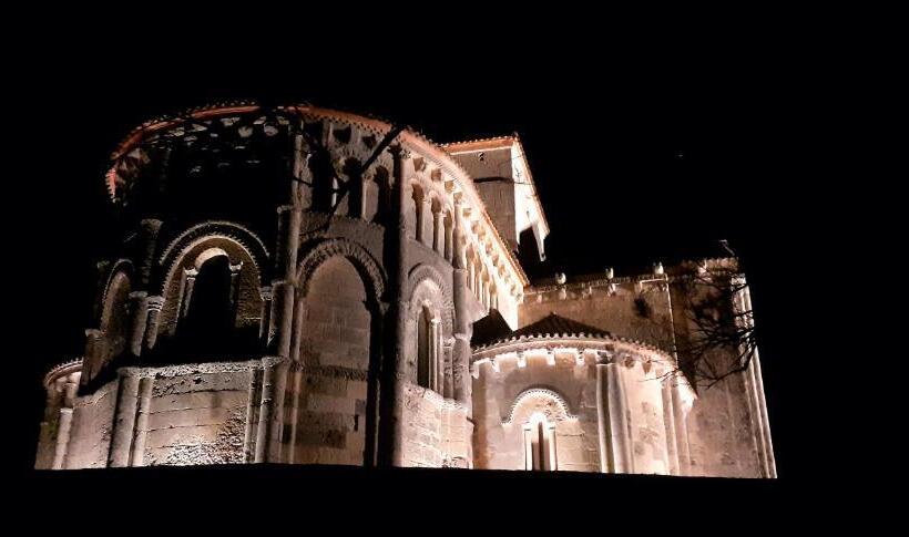 פנסיון Les Flots De Ma Vie Chambres D Hotes Et Tipi Florence Et Virginie Gossin