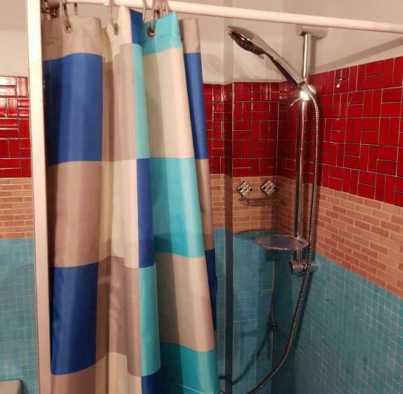 Пансион Les Volets Rouges Glace Du Pape