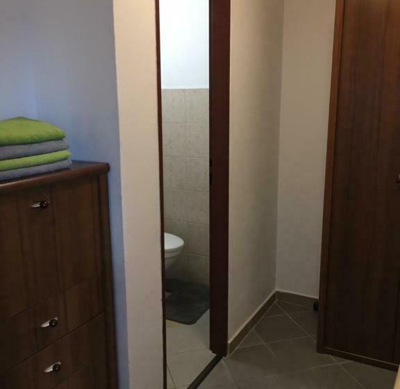 بنسيون Lipno Wave Accommodations