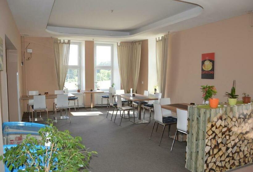 פנסיון Penzion Eden