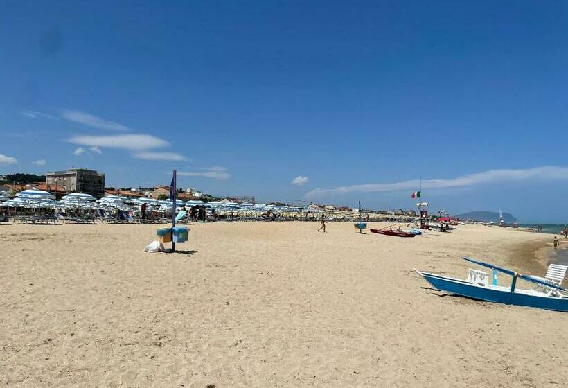 膳宿费 Romantik Appartament