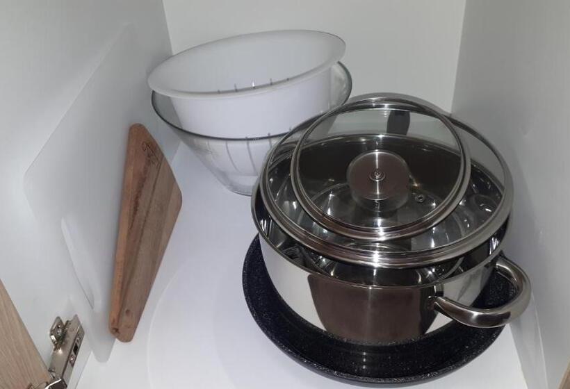 پانسیون Tabor Apartments Rozmanova Street