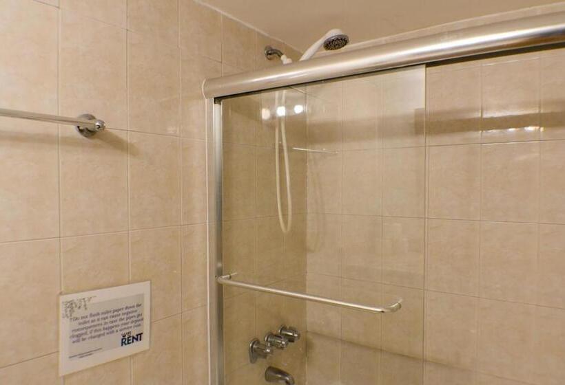 Steps To The Beach Christmas Vacation Pool