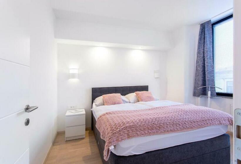 Urban Style Apartments By Loft