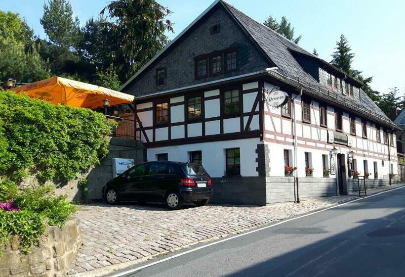 호스텔 Meschkes Gasthaus Pension
