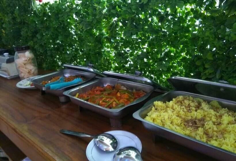 هاستل Penginapan Intan Bandara