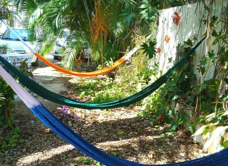 فندق صغير Posada Las Brisas