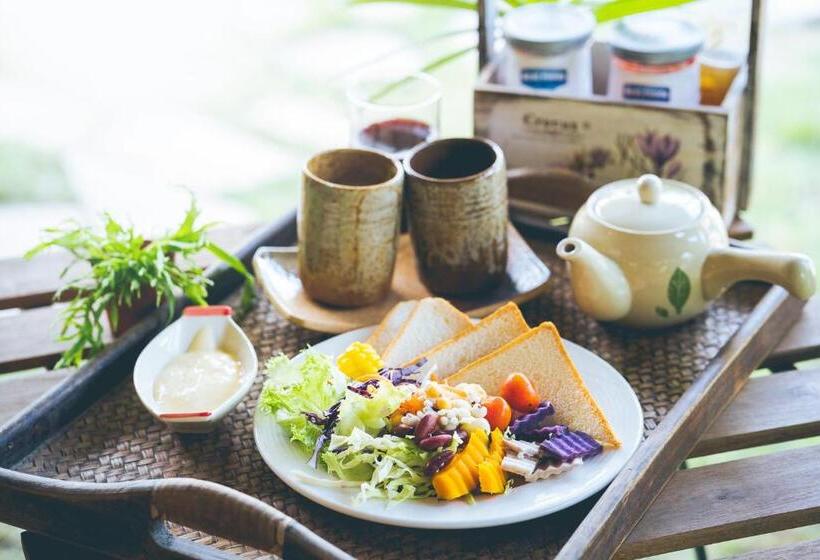 Общежитие Wang Jai Kwang Space Inn