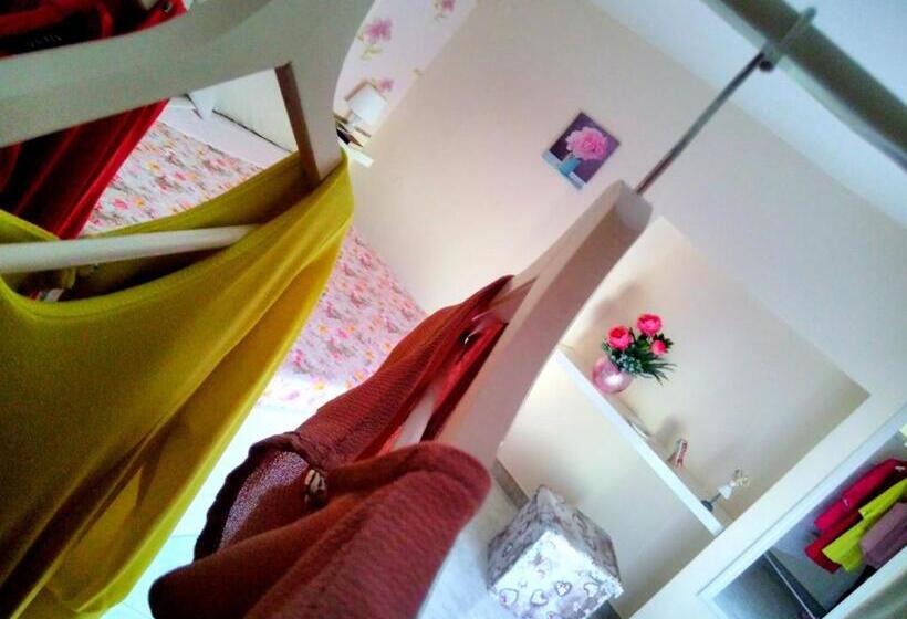 B&b L Angolo Fiorito