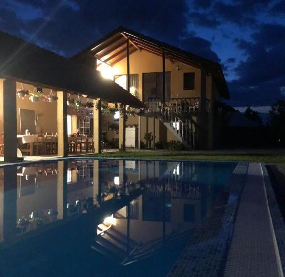 ベッドアンドブレックファースト Casa Sannicolau