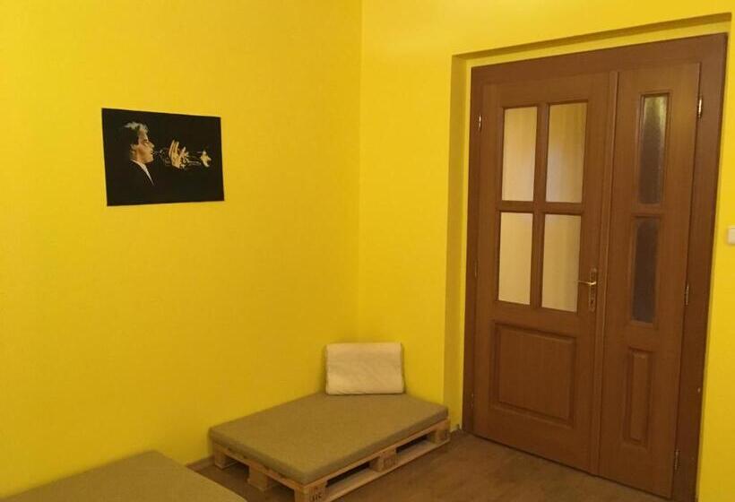 تختخواب و صبحانه Cbs/bed&soup