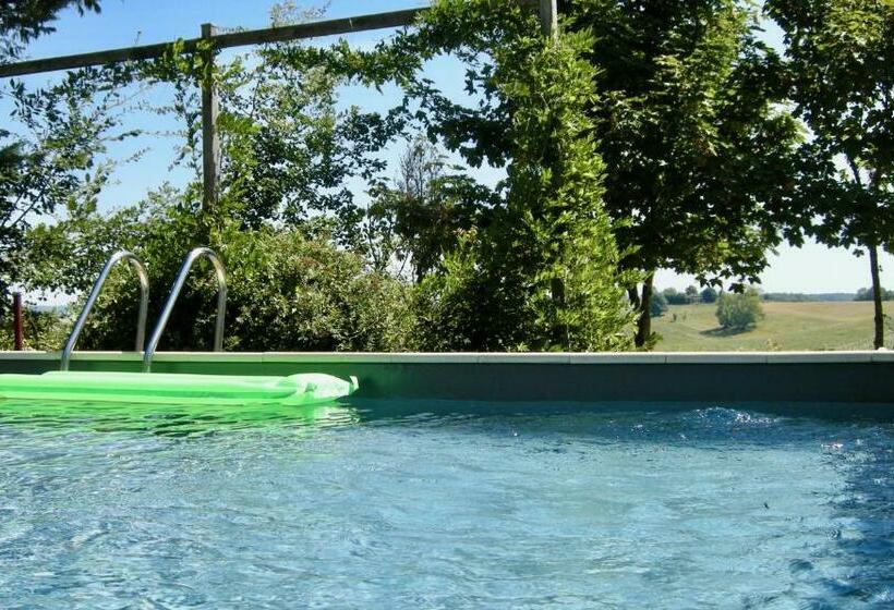 민박 Château De Cartou