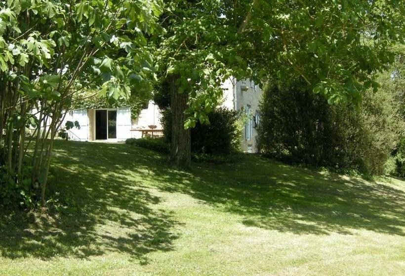 צימר Château De Cartou