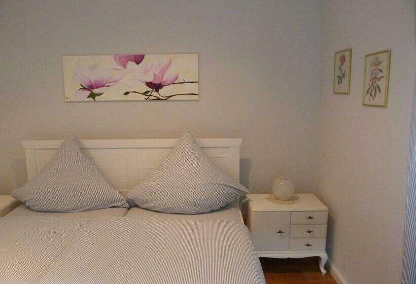 민박 Gästezimmer Am Hüstert