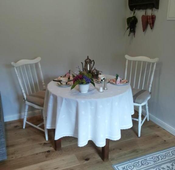 민박 Gästezimmer Am Hüstert