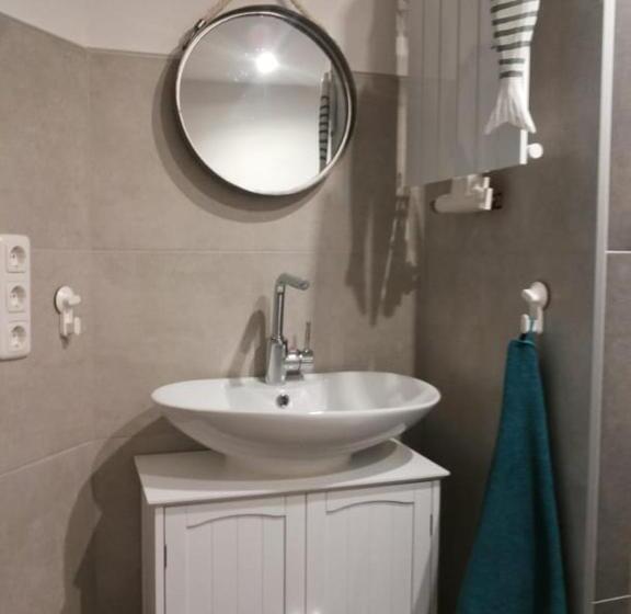 민박 Gästezimmer Am Hüstert