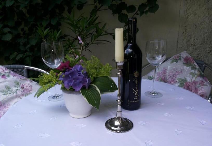 민박 Gästezimmer Am Hüstert