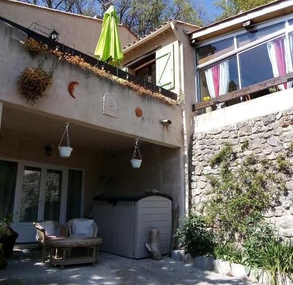 مبيت وإفطار Le Vallon De Bargemon