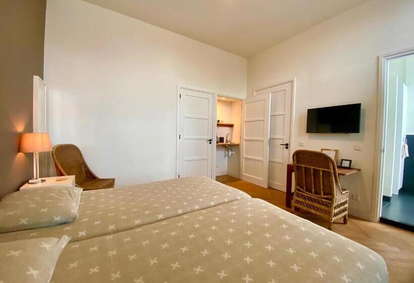 ベッドアンドブレックファースト Oranjepark