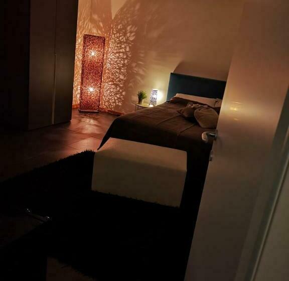 ベッドアンドブレックファースト Room33