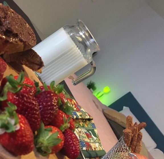 ベッドアンドブレックファースト Room33