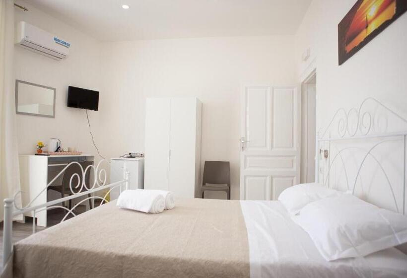 住宿加早餐  Sea Beach Pozzallo