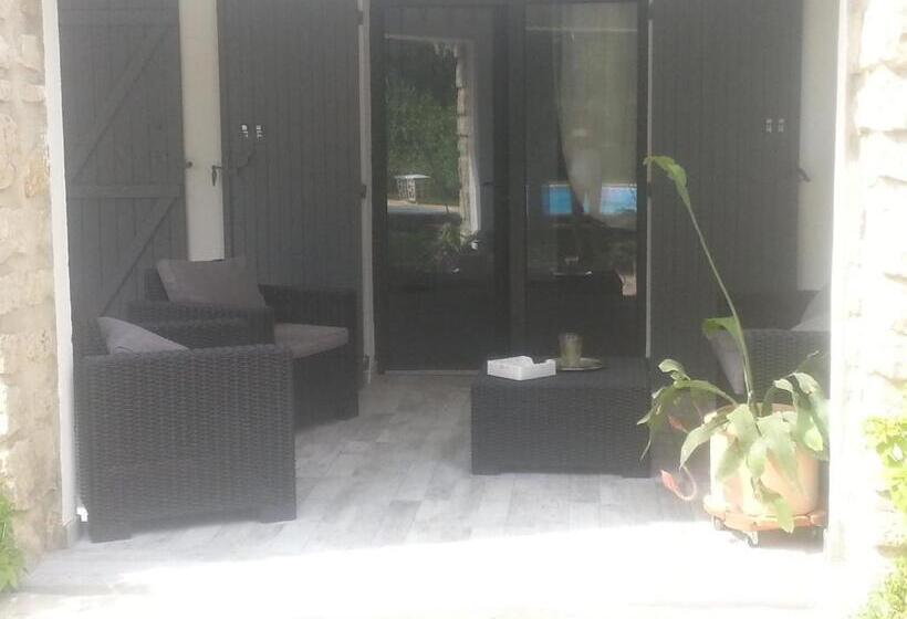 Bed and Breakfast Sous Le Mûrier