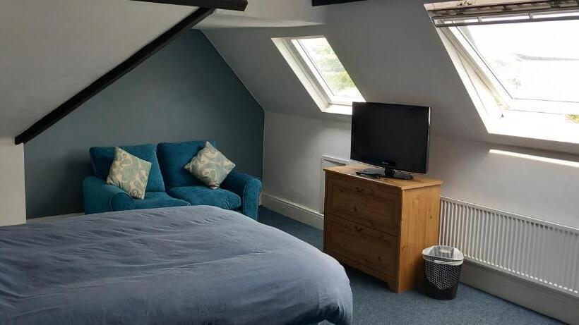 مبيت وإفطار Ty Castell Guest House