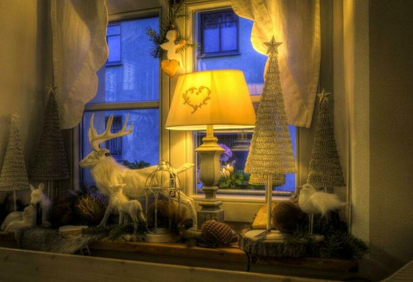 ホテル Schmidtalien Schlemmen Und Schlummern