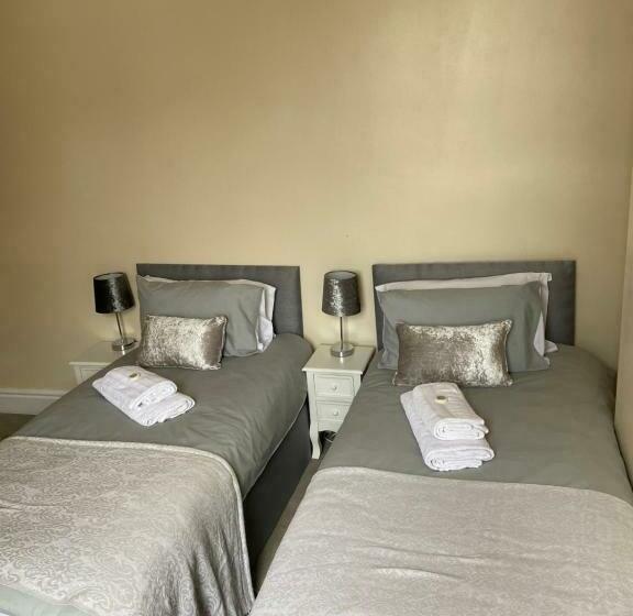 فندق The Victoria