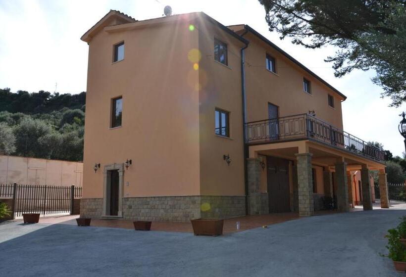 호텔 Villa Tiberio