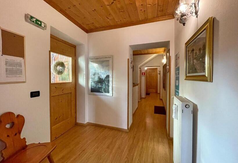 بنسيون Casa Cadore