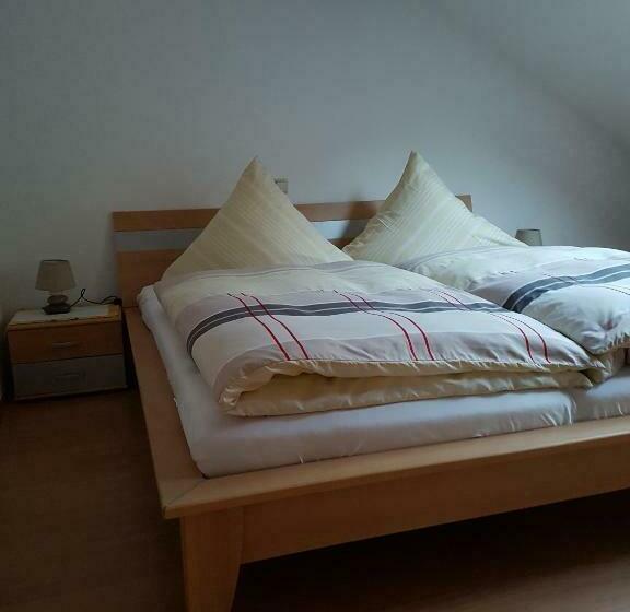 Пансион Ferienwohnung Hub