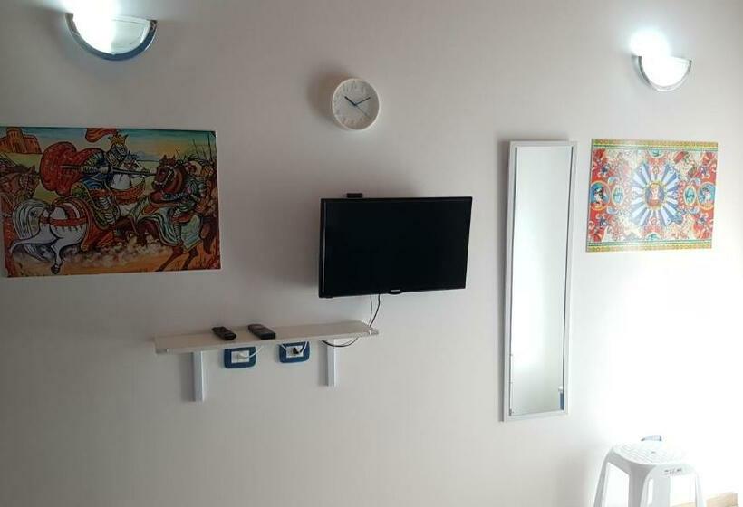 ペンション Gíeffehouse