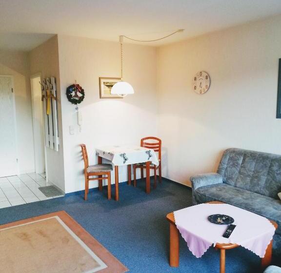 بنسيون Haus Royal