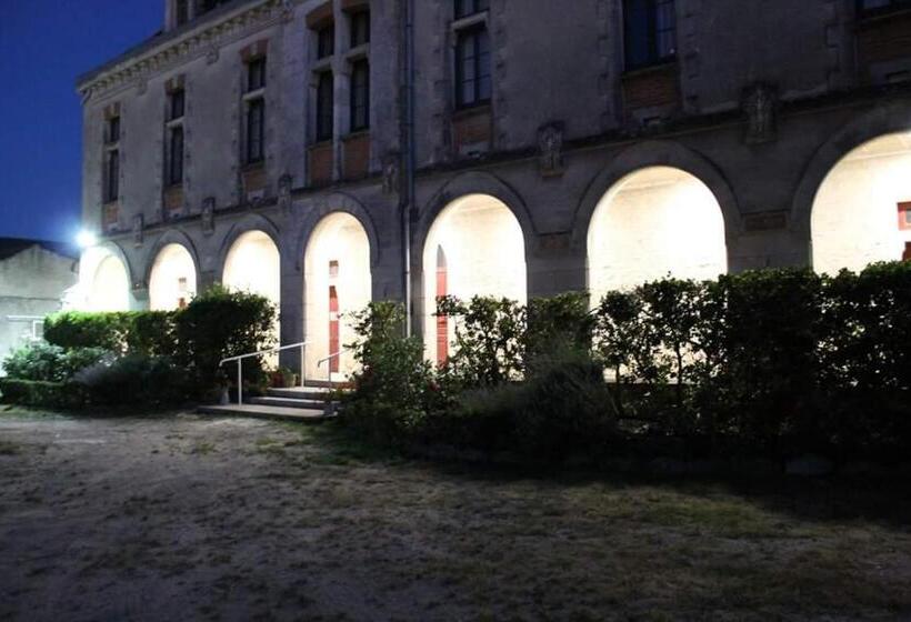 פנסיון Le Rayon De Soleil