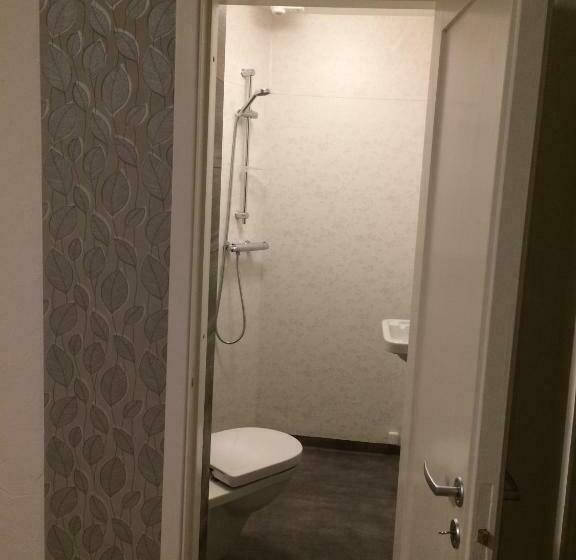 פנסיון Mittes Rum