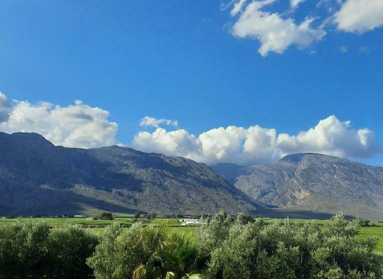 פנסיון Monte Roza Guest House