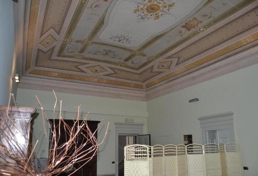 פנסיון Palazzo Roberti